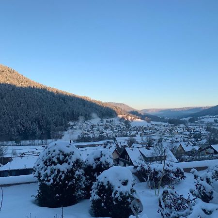 Appartement Mit Herrlicher Aussicht Uebers Murgtal ไบเออร์สบรอนน์ ภายนอก รูปภาพ