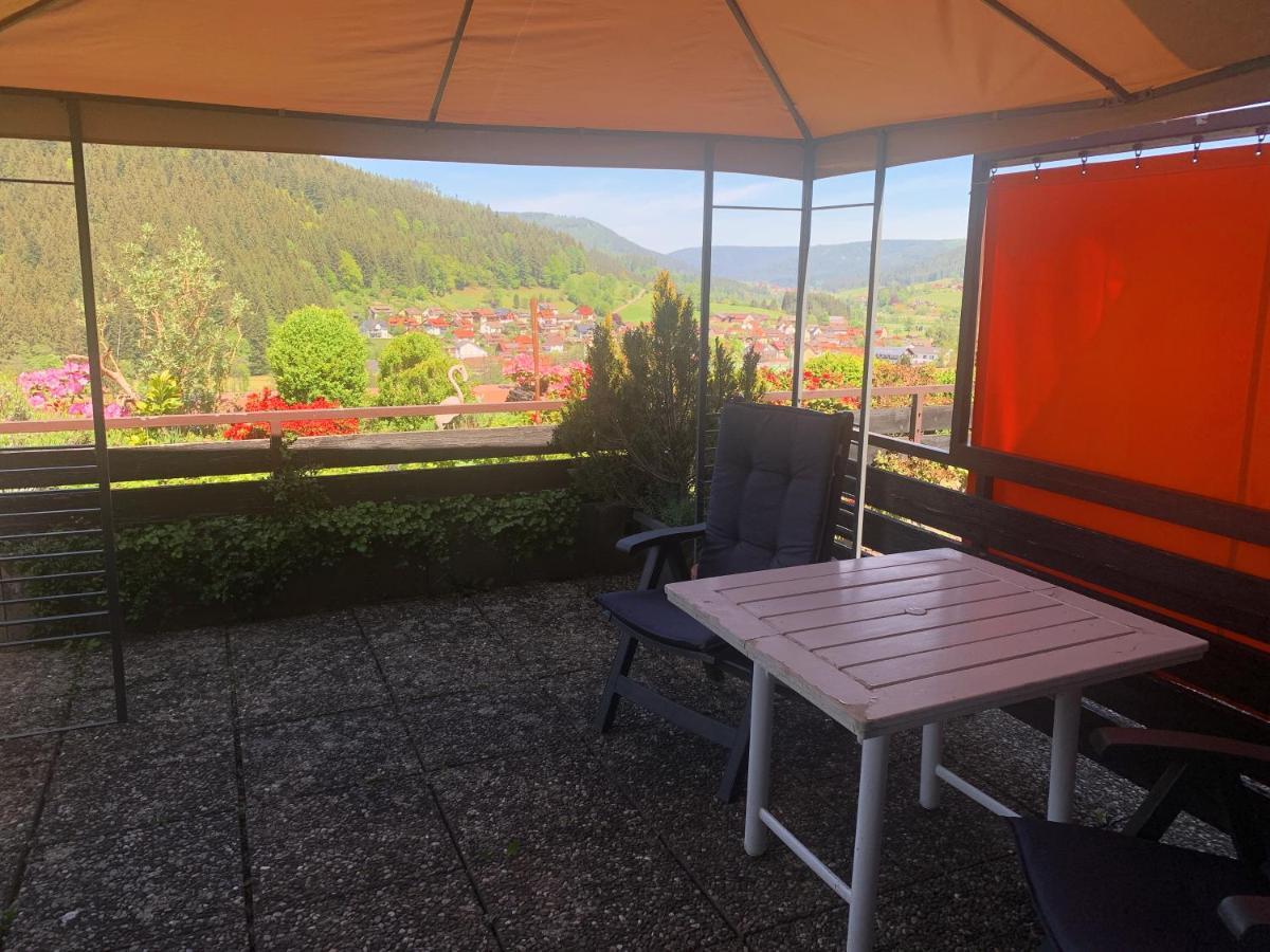 Appartement Mit Herrlicher Aussicht Uebers Murgtal ไบเออร์สบรอนน์ ภายนอก รูปภาพ